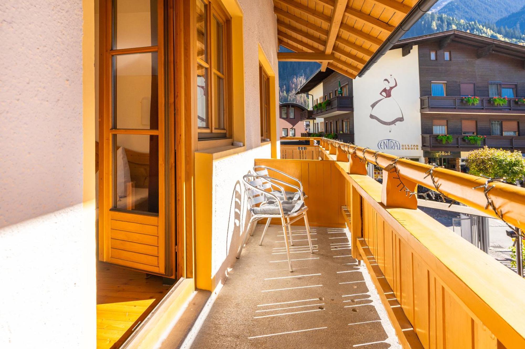 Das Cityhouse Mayrhofen Kamer foto